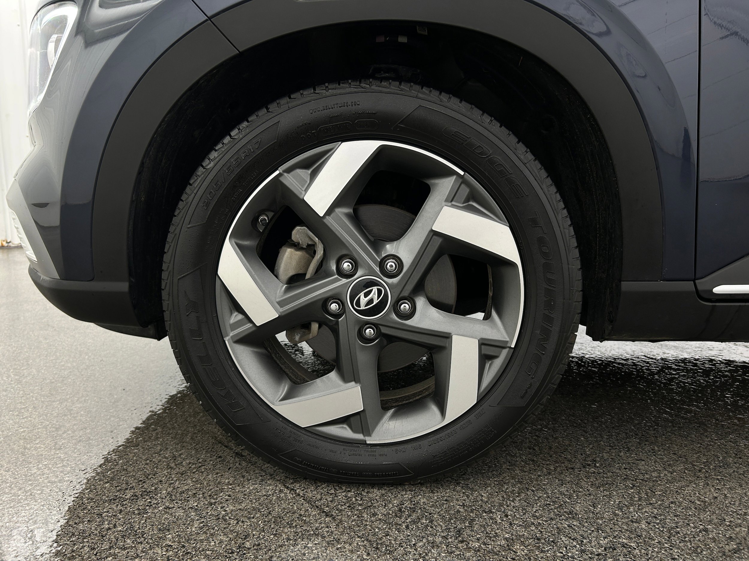 Used 2021 Hyundai Venue w/ Cargo Package FWD image 35