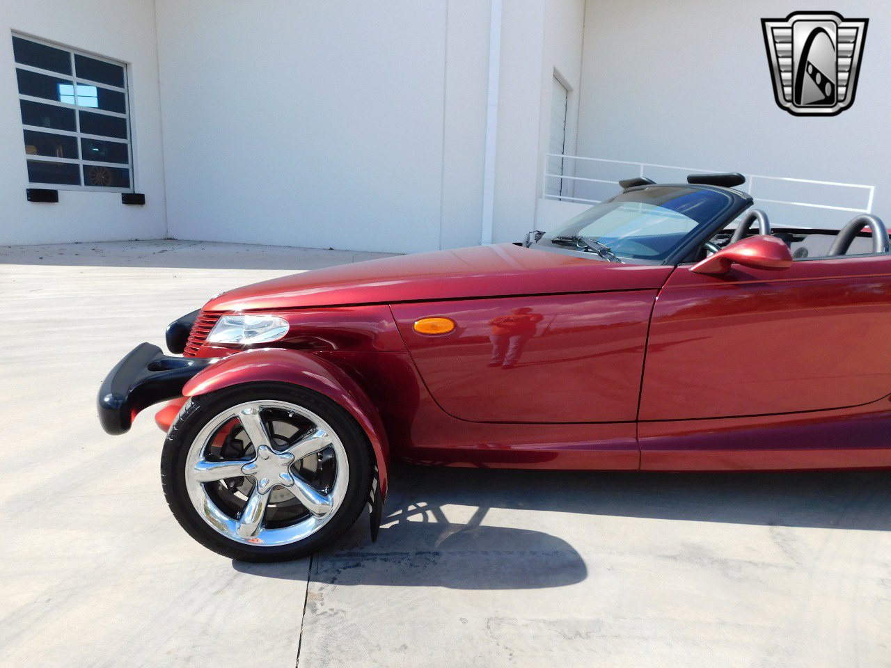 Used 2002 Chrysler Prowler image 5