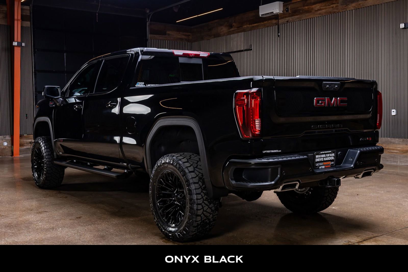 Used 2026 GMC Sierra 1500 AT4 w/ Technology Package image 7