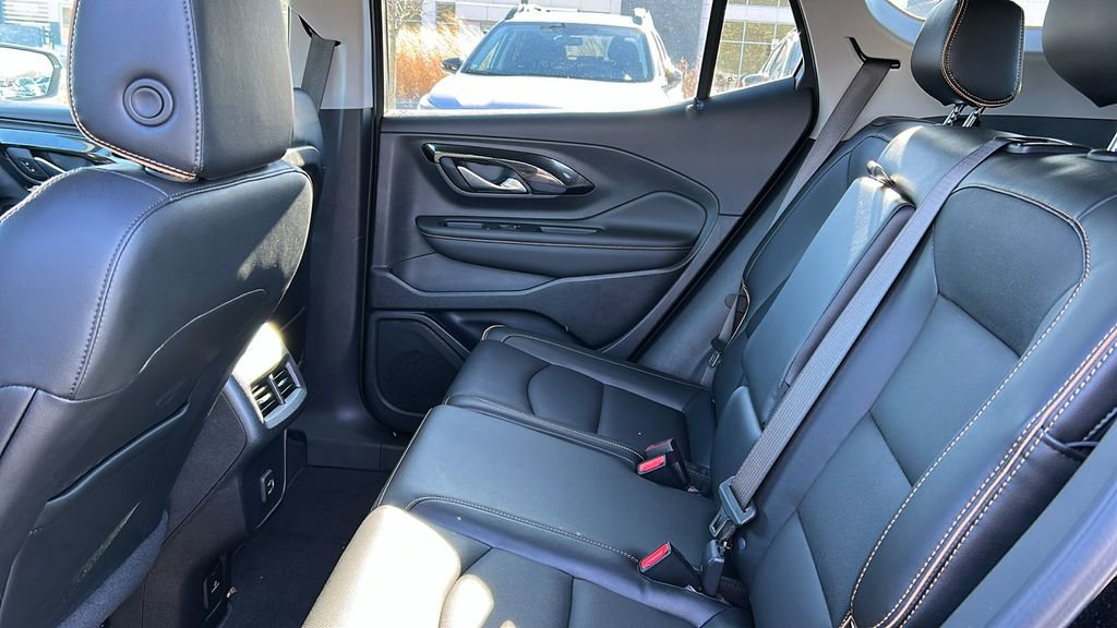 Used 2022 GMC Terrain AT4 w/ Infotainment Package II image 26