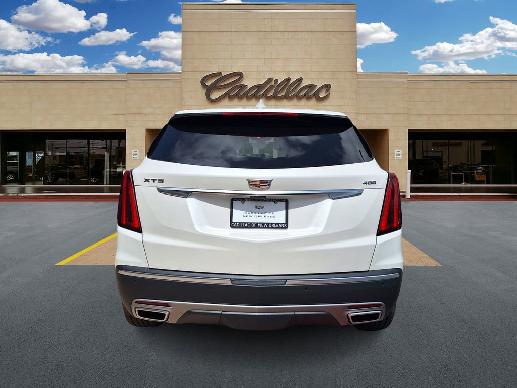 New 2026 Cadillac XT5 Premium Luxury w/ Driver Assist Package FWD image 4