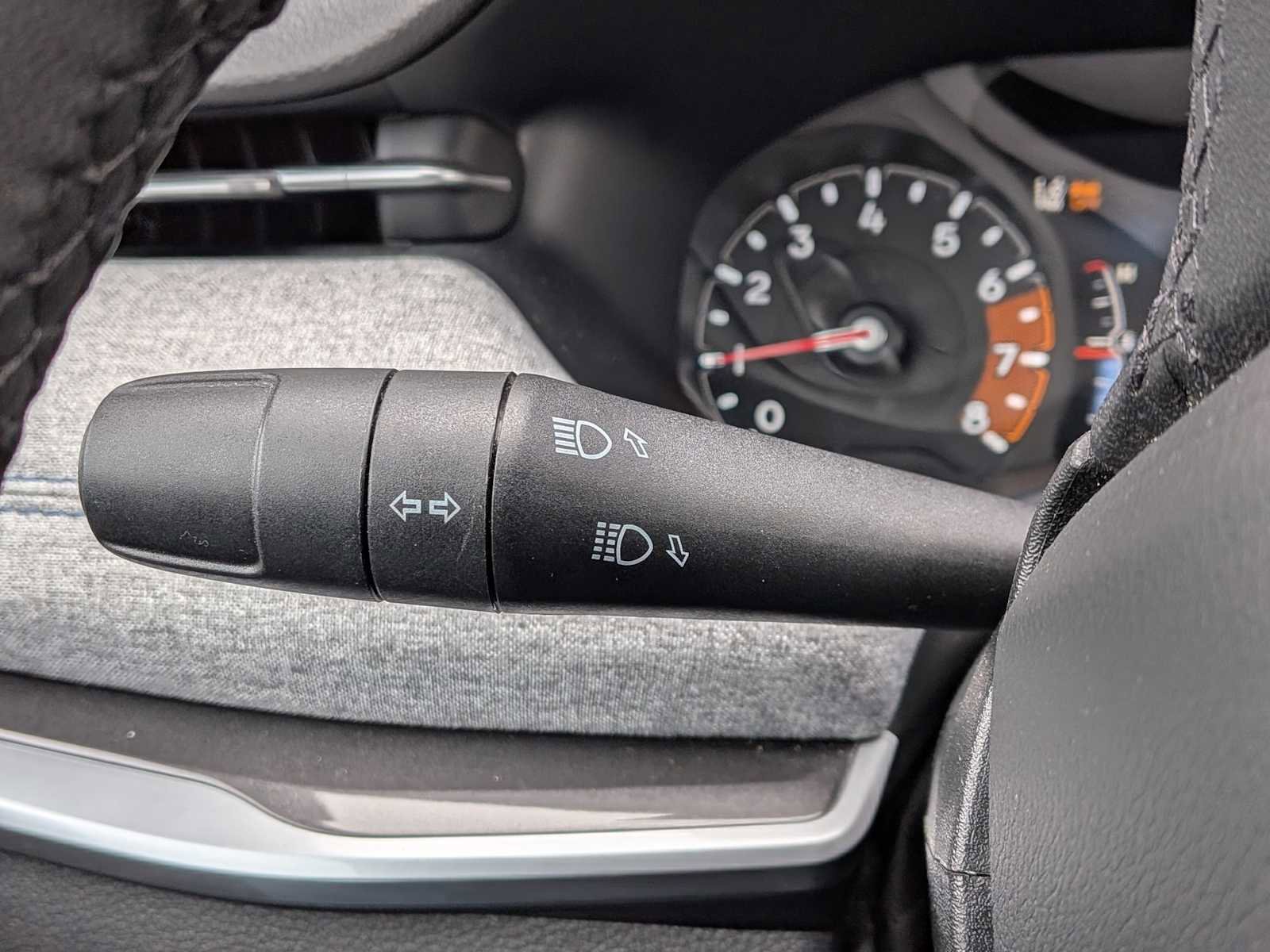 Used 2025 Jeep Compass Latitude image 24