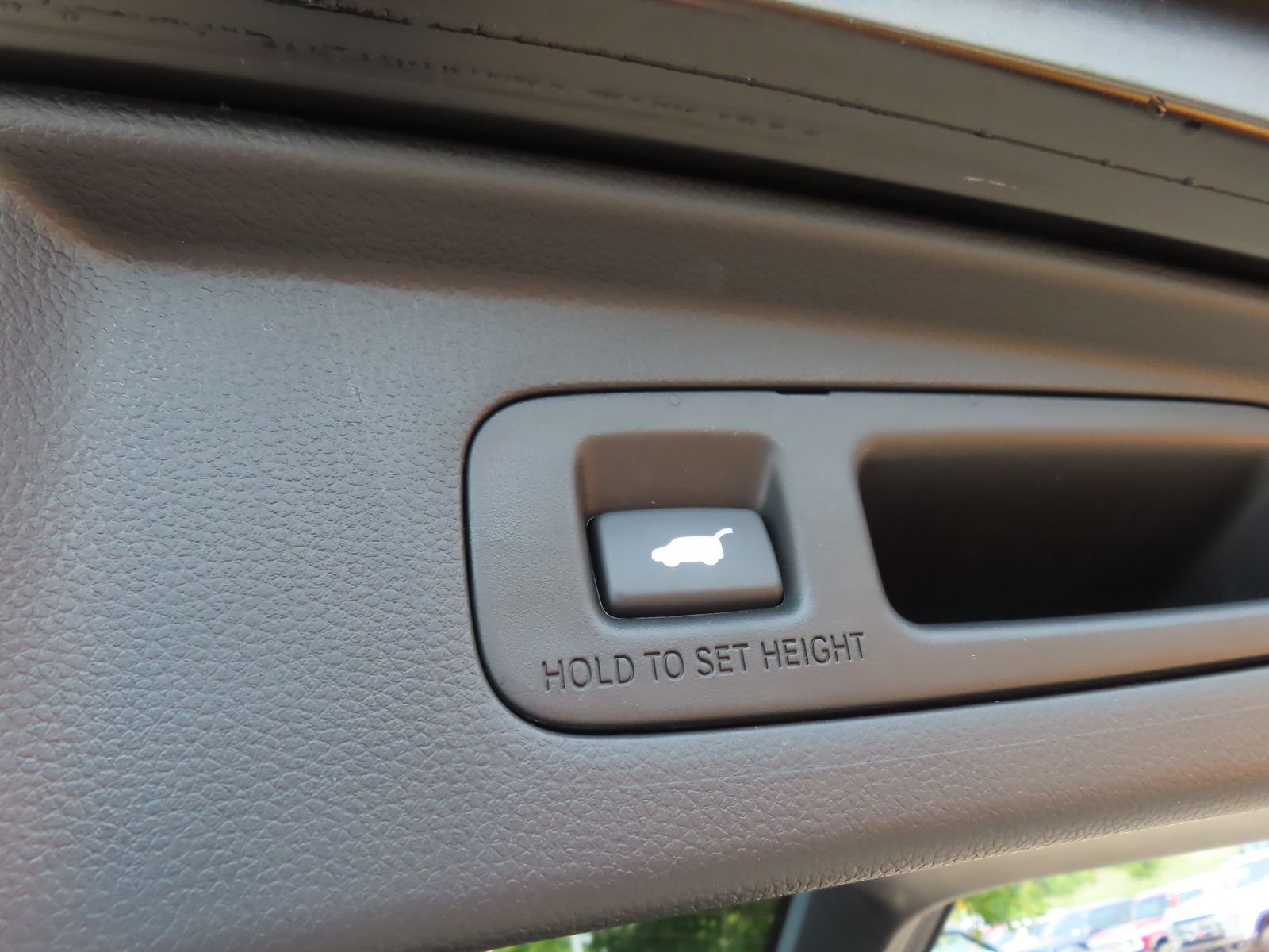 Used 2025 Honda CR-V EX-L image 38
