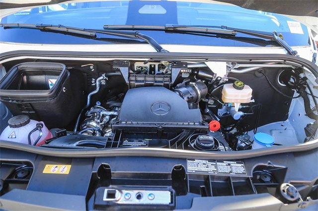 Used 2025 Mercedes-Benz Sprinter 2500 image 26