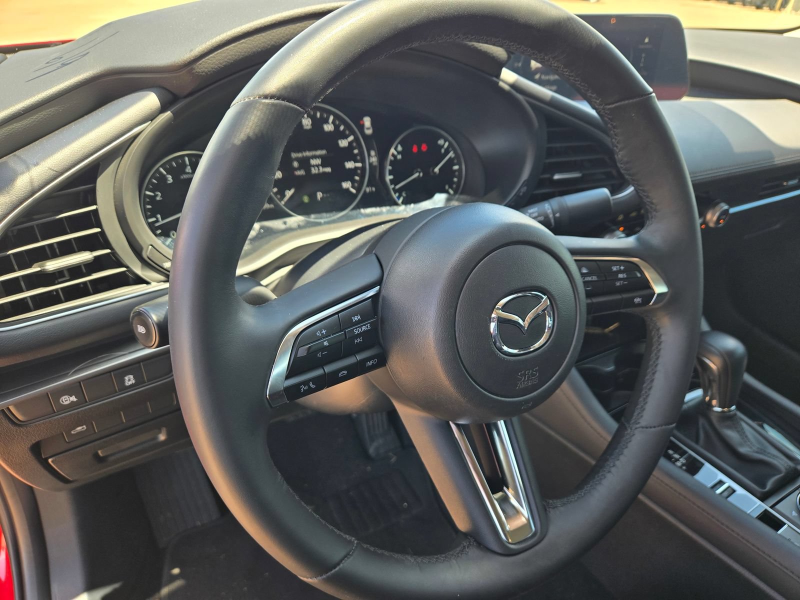 Certified 2025 MAZDA MAZDA3 s FWD image 9