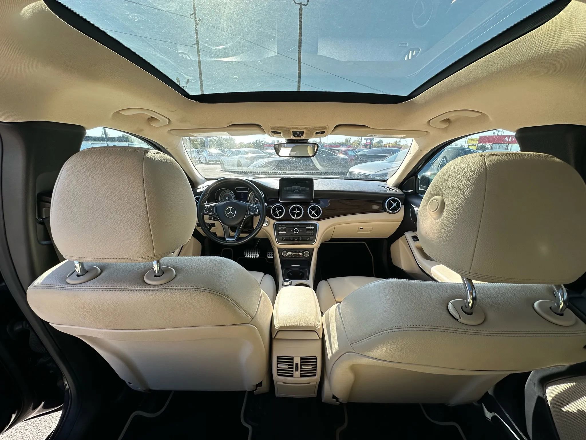 Used 2017 Mercedes-Benz GLA 250 image 15