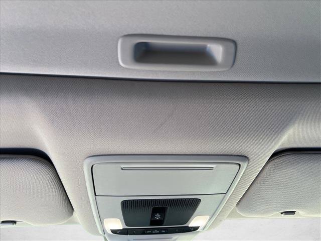 Used 2023 Honda CR-V EX image 12