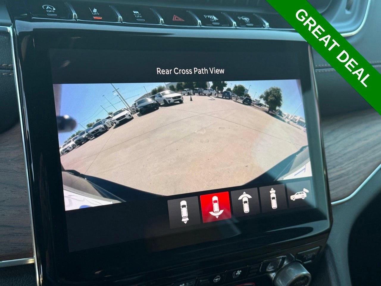 Used 2023 Jeep Grand Cherokee Summit w/ Luxury Tech Group V AWD/4WD image 25
