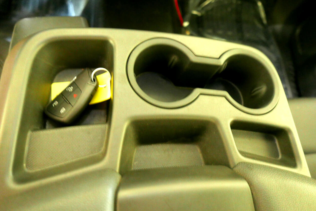 Used 2024 GMC Sierra 2500 Pro w/ Convenience Package image 18