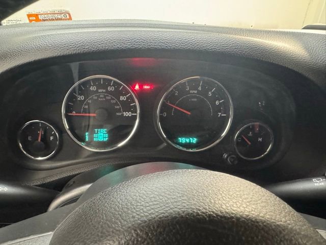 Used 2013 Jeep Wrangler Unlimited Sport image 9