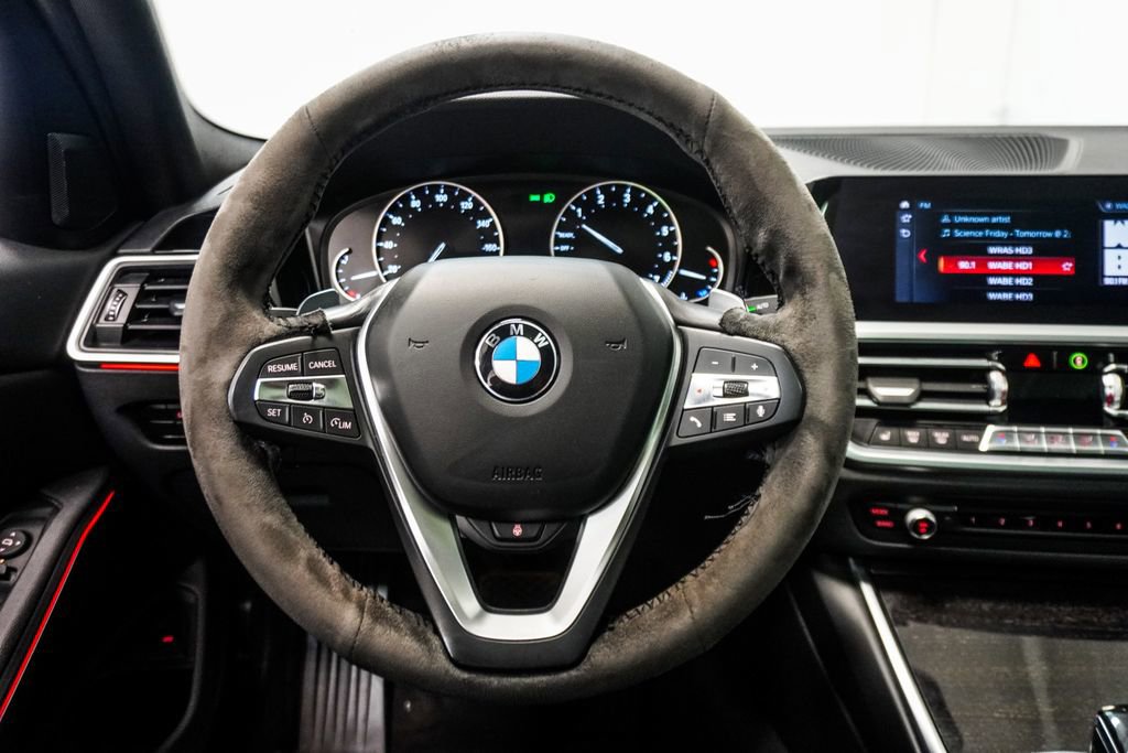 Used 2020 BMW 330i xDrive Sedan w/ Driving Assistance Package AWD/4WD image 15