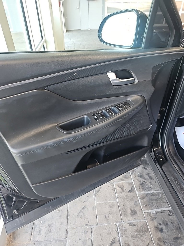 Used 2023 Hyundai Santa Fe SEL image 23