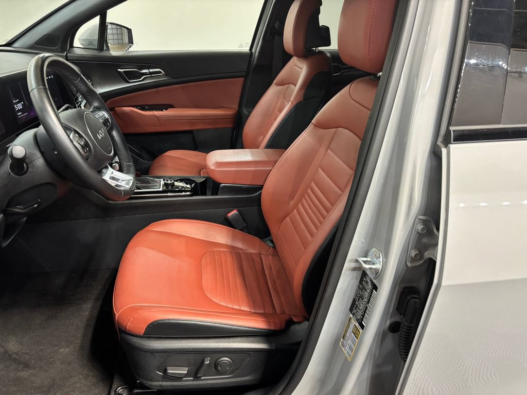 Used 2025 Kia Sportage SX FWD image 10