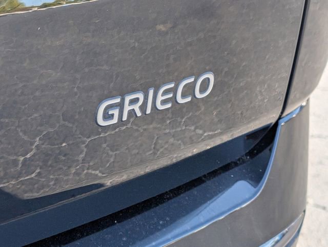 Used 2023 Chevrolet Traverse Premier w/ Redline Edition image 16