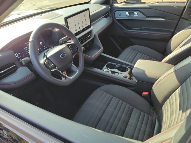 Used 2026 Ford Explorer ST-Line w/ ST-Line Street Pack RWD video 3