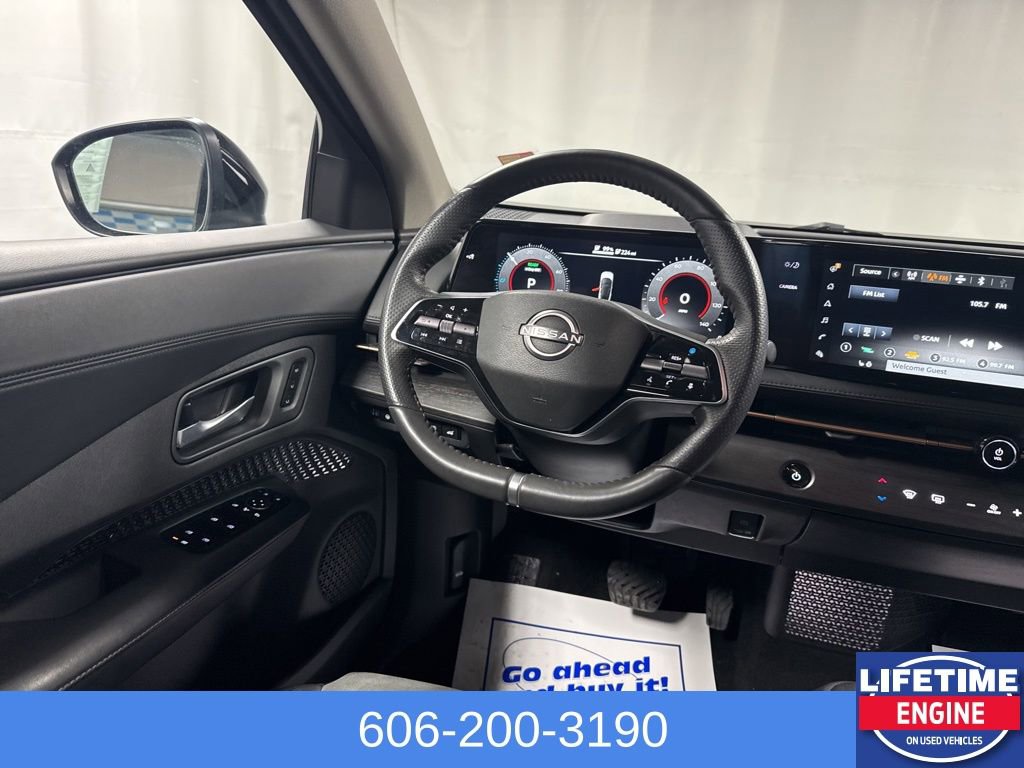 Used 2023 Nissan Ariya AWD image 24