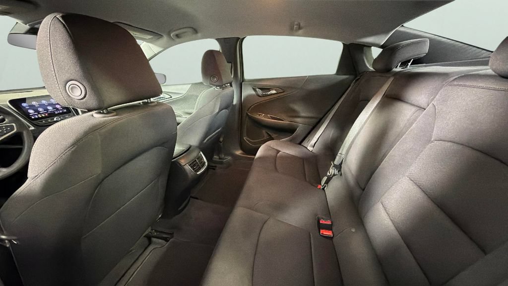Used 2023 Chevrolet Malibu LT FWD image 26