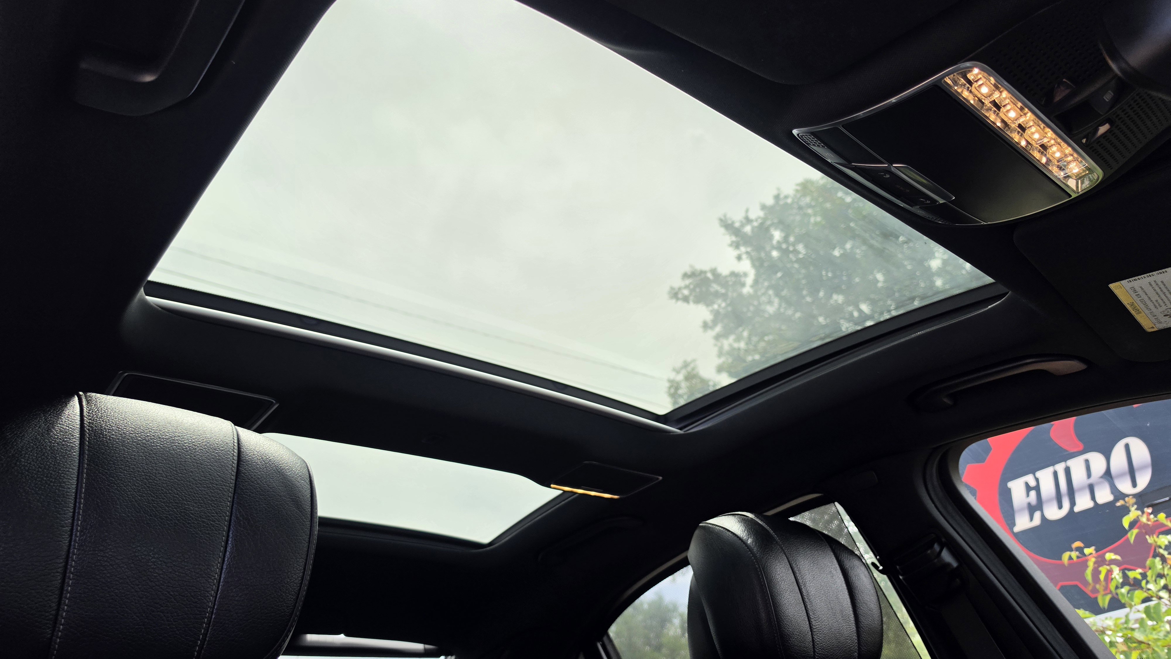 Used 2015 Mercedes-Benz S 550 Sedan image 34