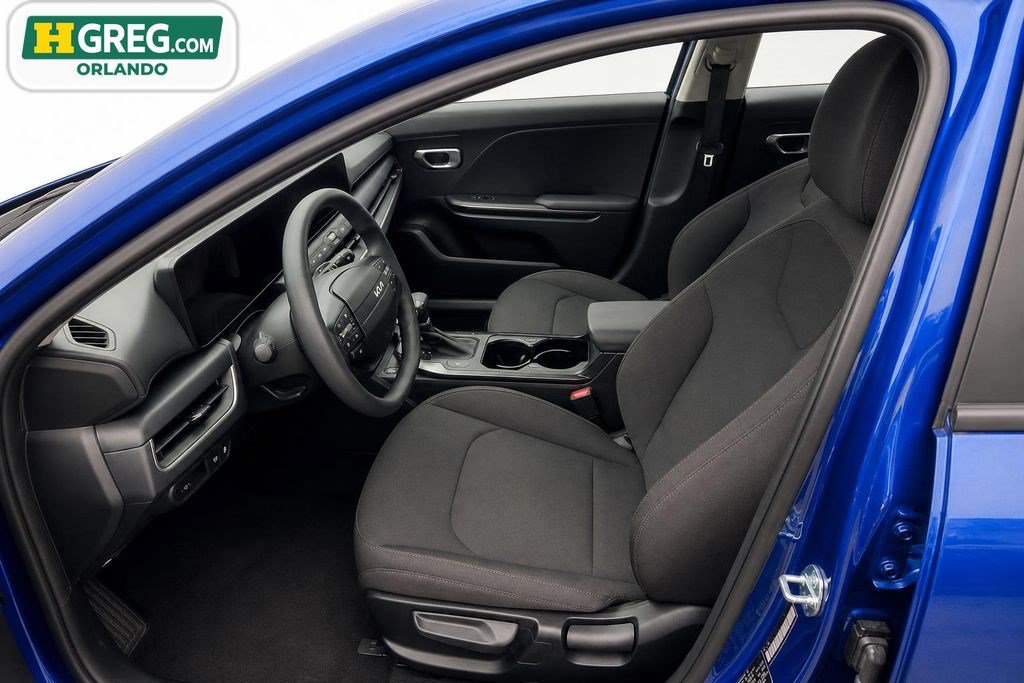 Used 2026 Kia K4 FWD image 10