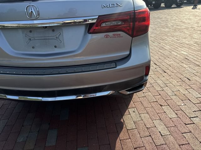 Used 2017 Acura MDX FWD image 12