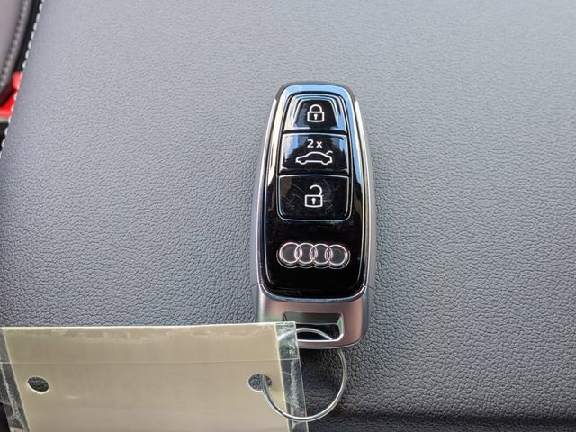 New 2026 Audi Q8 Premium Plus image 32