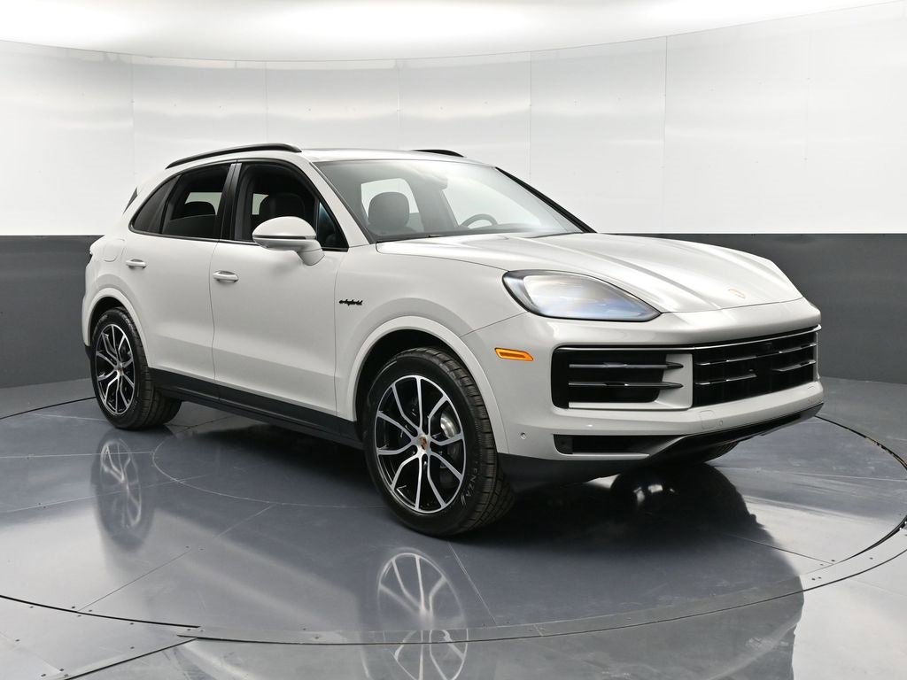 New 2026 Porsche Cayenne E-Hybrid image 10