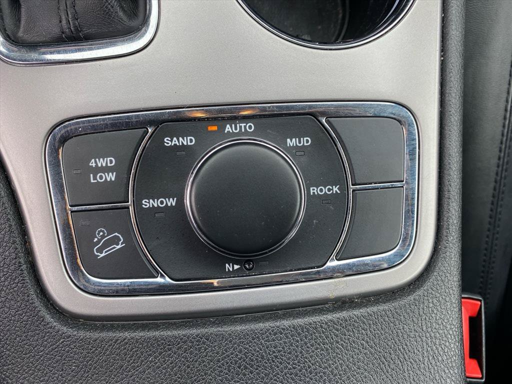 Used 2021 Jeep Grand Cherokee Limited AWD/4WD image 13