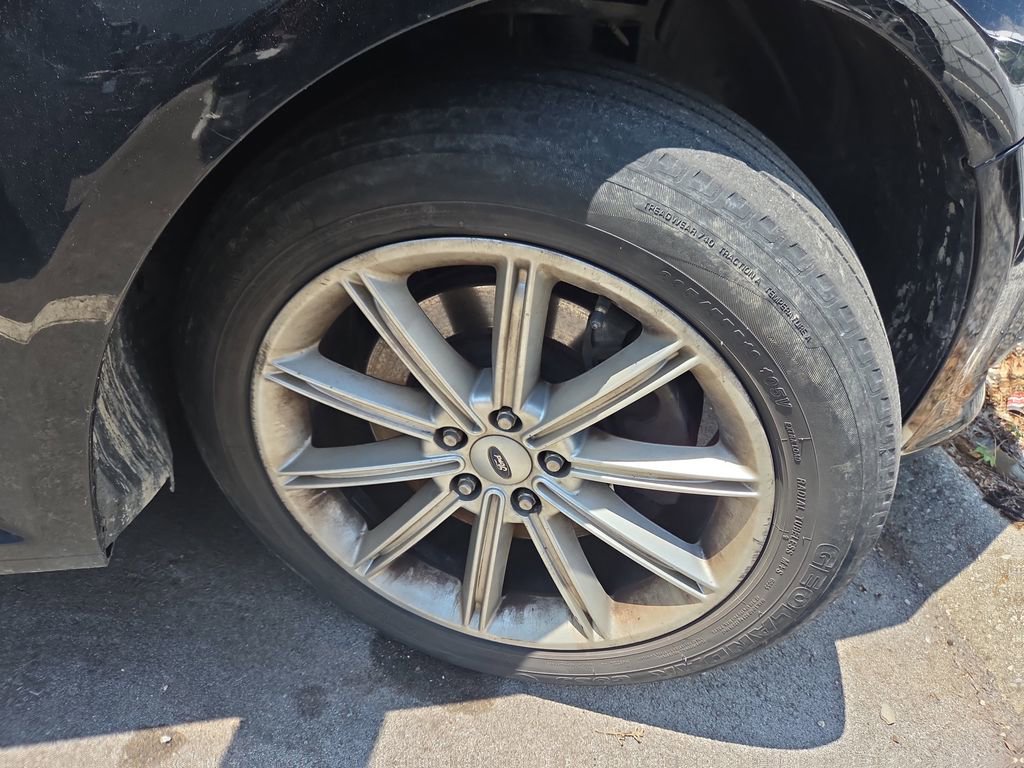 Used 2018 Ford Flex Limited AWD/4WD image 2