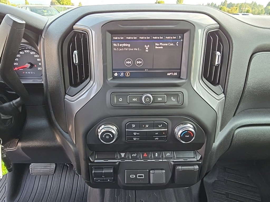 Used 2022 GMC Sierra 3500 Pro image 13