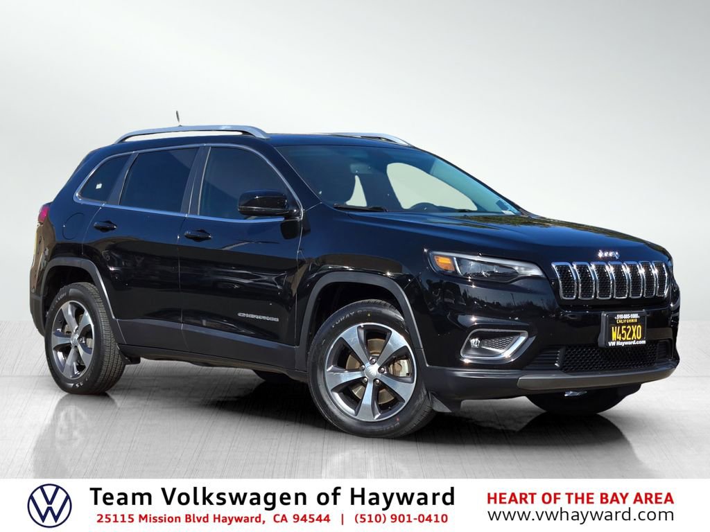 Used 2019 Jeep Cherokee Limited image 1