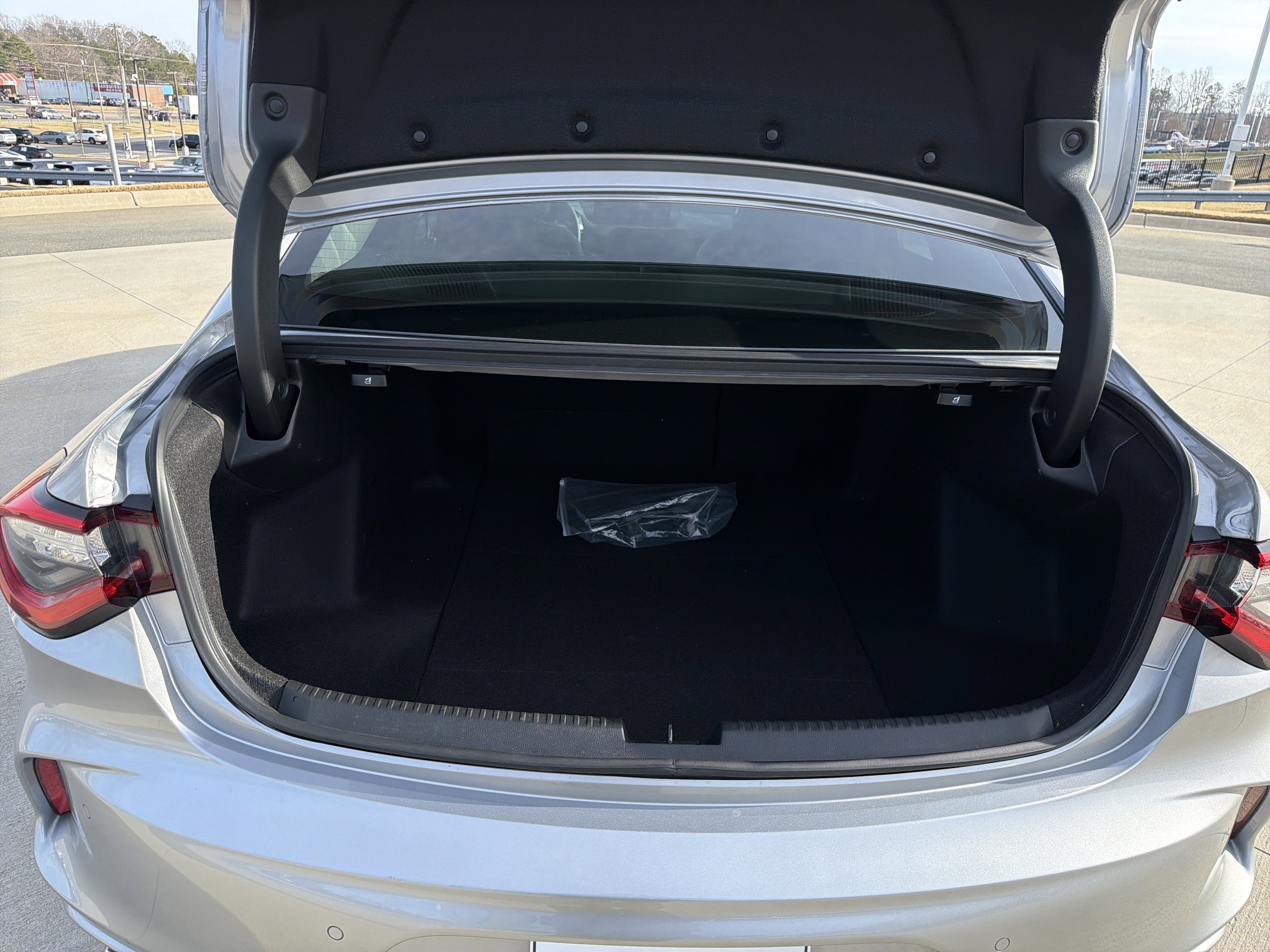 Certified 2025 Acura TLX w/ Technology Package image 32