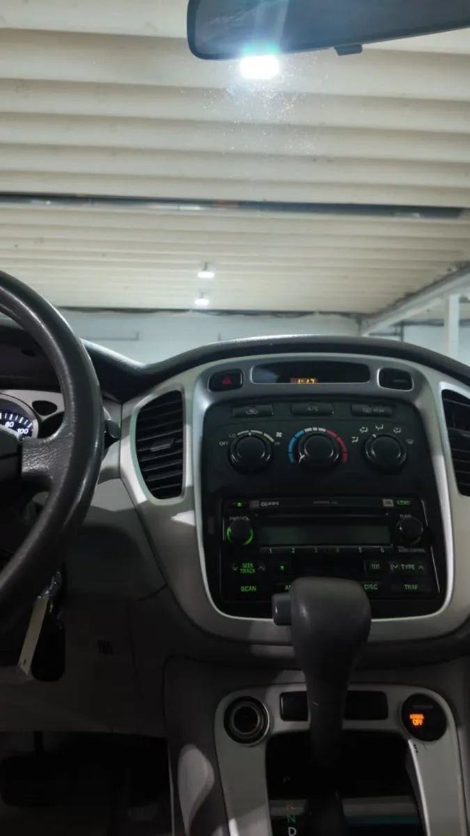 Used 2006 Toyota Highlander 2WD Hybrid image 24