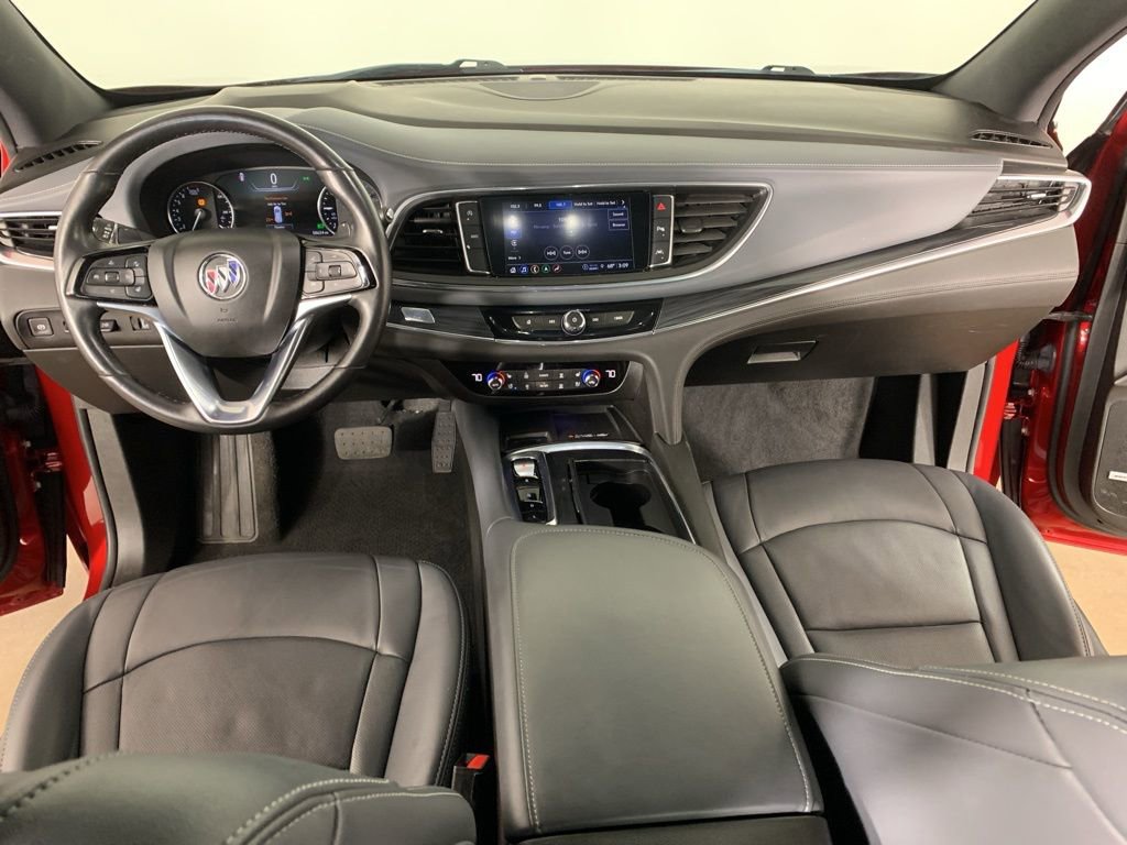 Used 2024 Buick Enclave Premium image 37