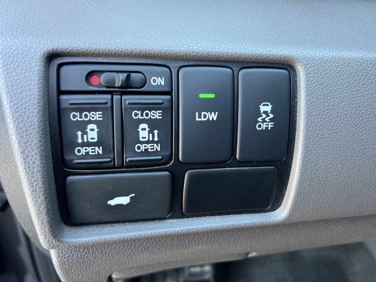 Used 2016 Honda Odyssey EX-L image 12