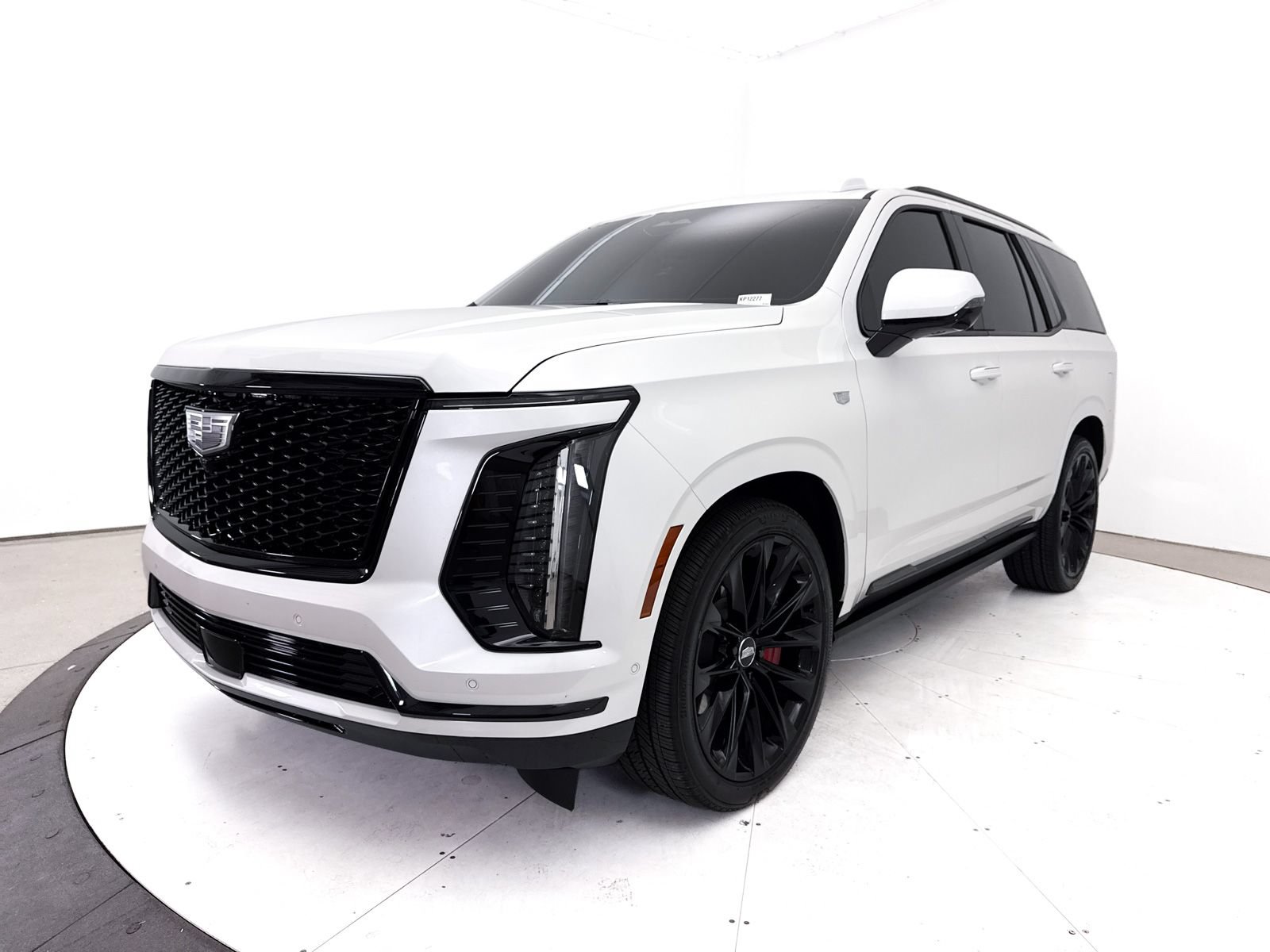 Used 2025 Cadillac Escalade Sport Platinum w/ LPO, ONYX Package AWD/4WD image 16