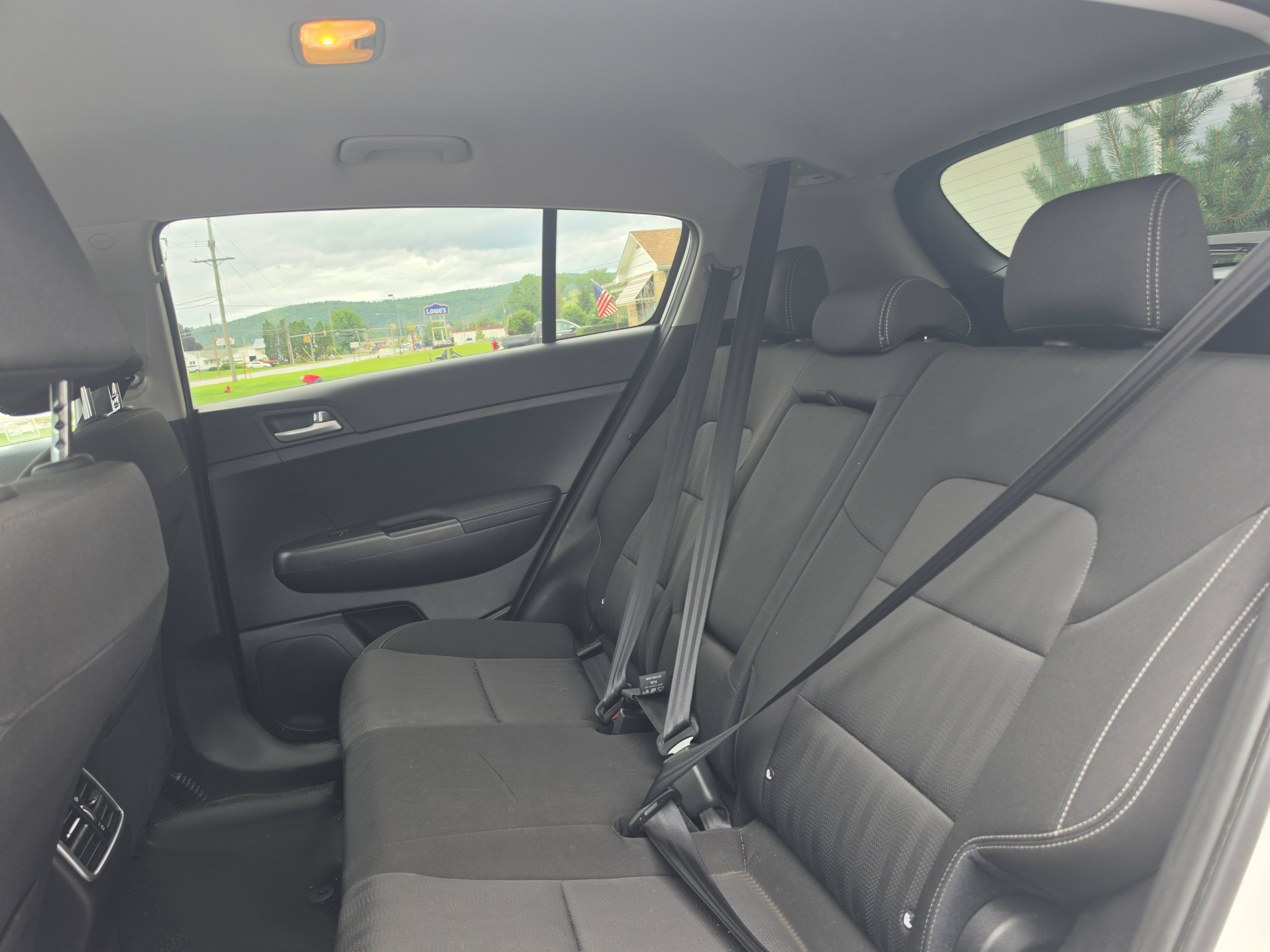 Used 2021 Kia Sportage LX AWD/4WD image 13