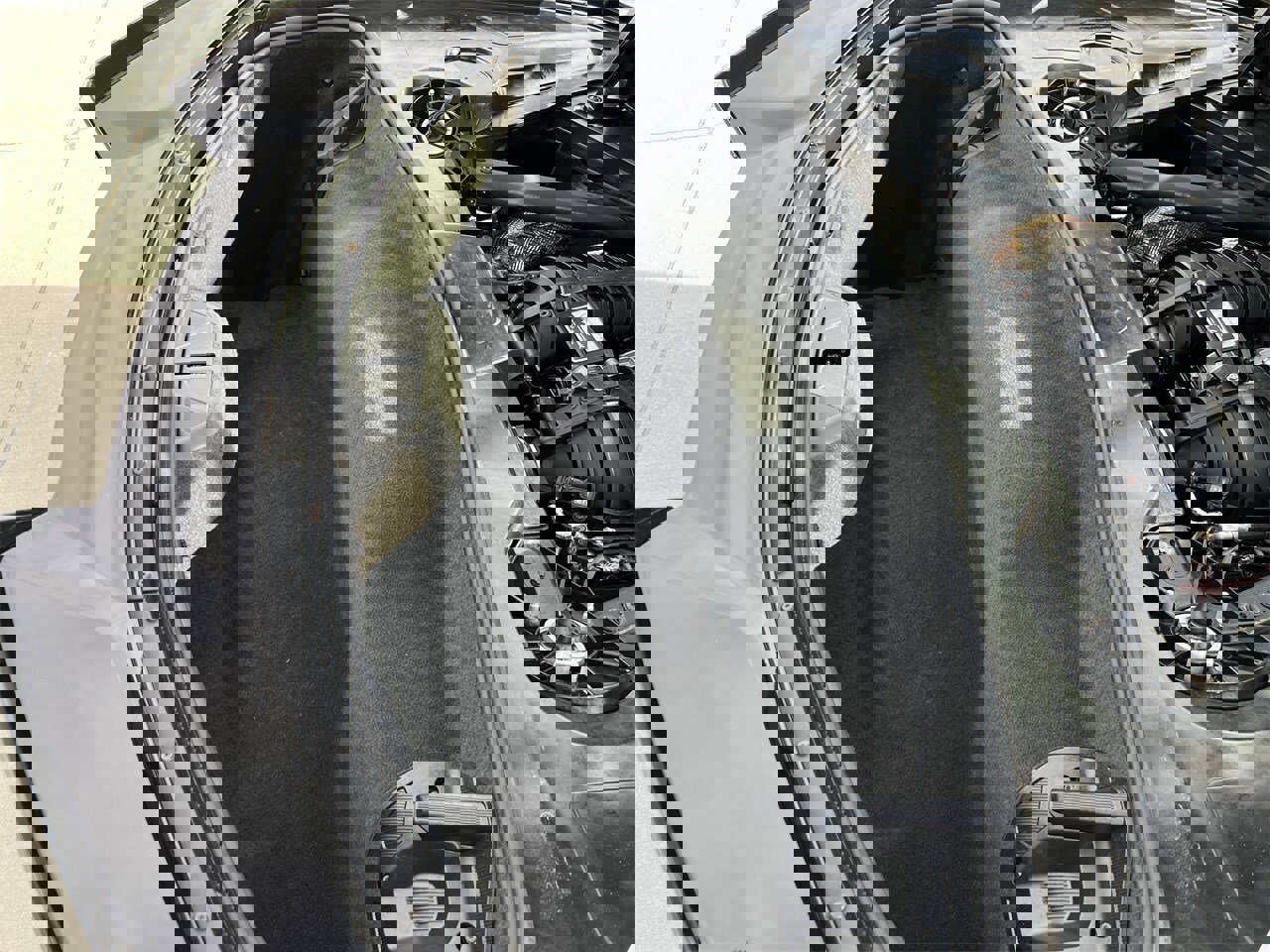 Used 2024 Chevrolet Corvette Z06 w/ Battery Protection Package image 30