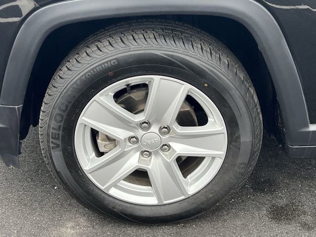 Used 2022 Jeep Compass Latitude w/ Sun and Sound Group image 31