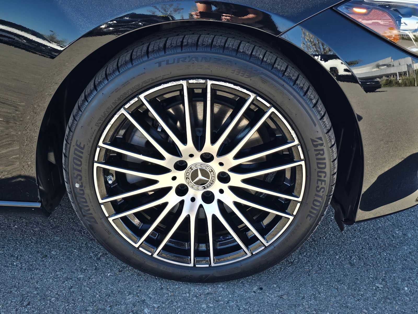 Used 2023 Mercedes-Benz C 300 4MATIC Sedan image 9