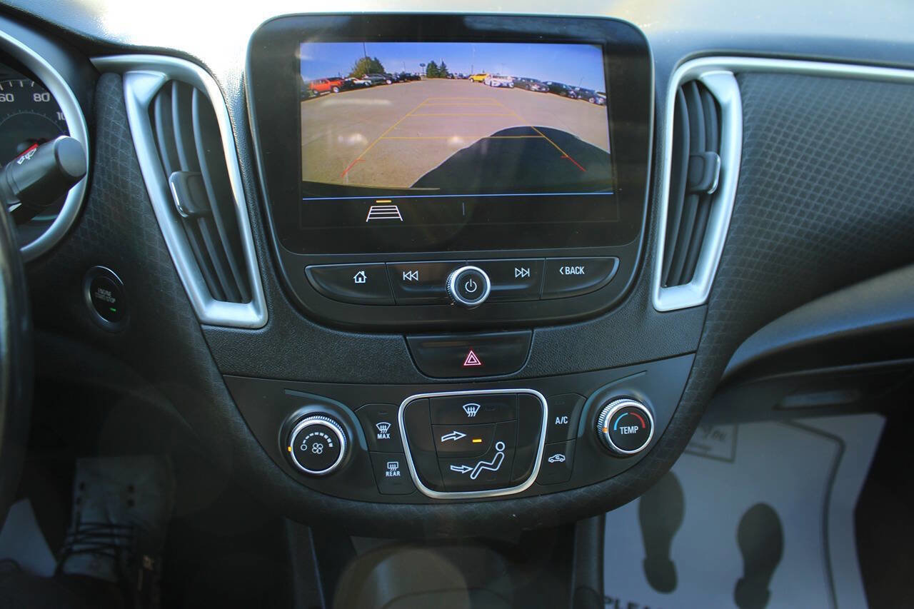 Used 2019 Chevrolet Malibu RS image 17