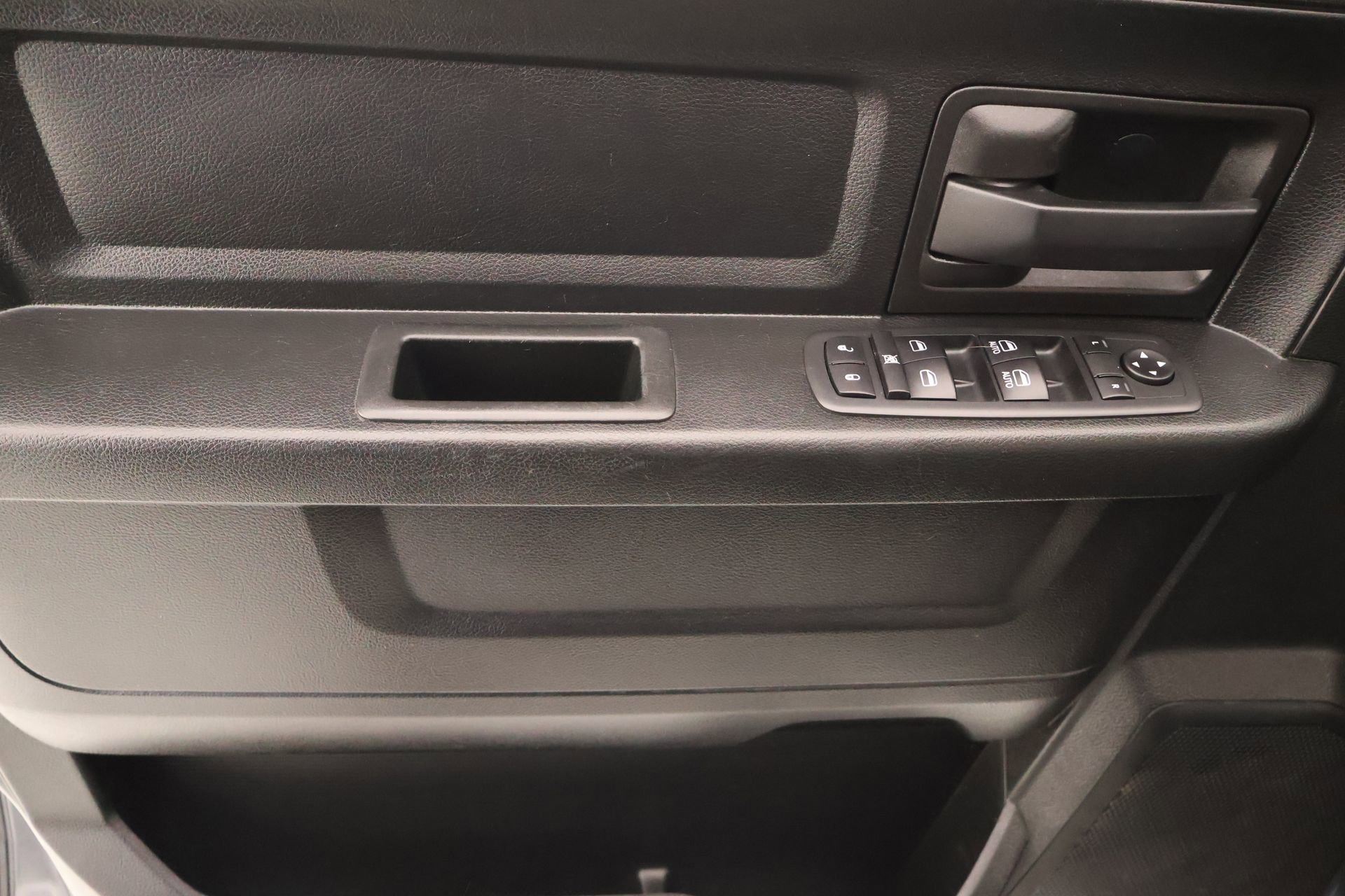 Used 2019 RAM 1500 Tradesman RWD image 14