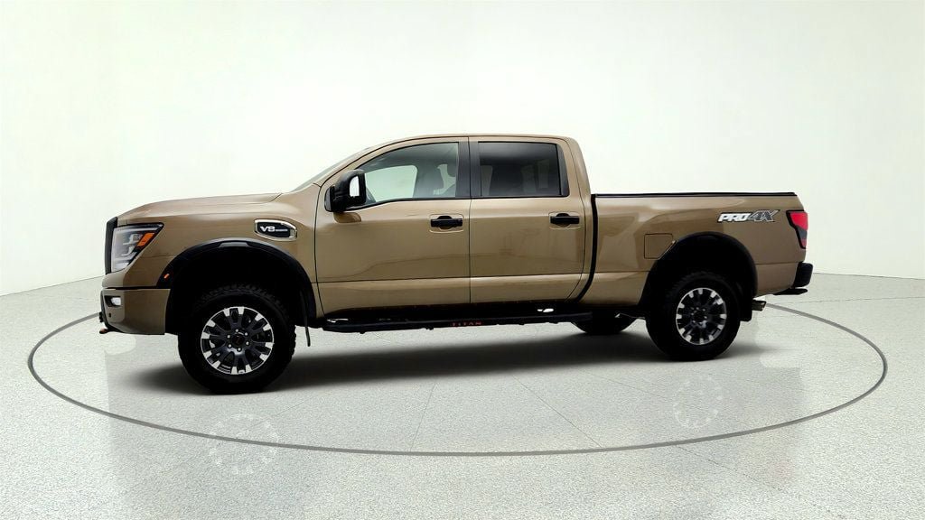Used 2022 Nissan Titan PRO-4X AWD/4WD image 8