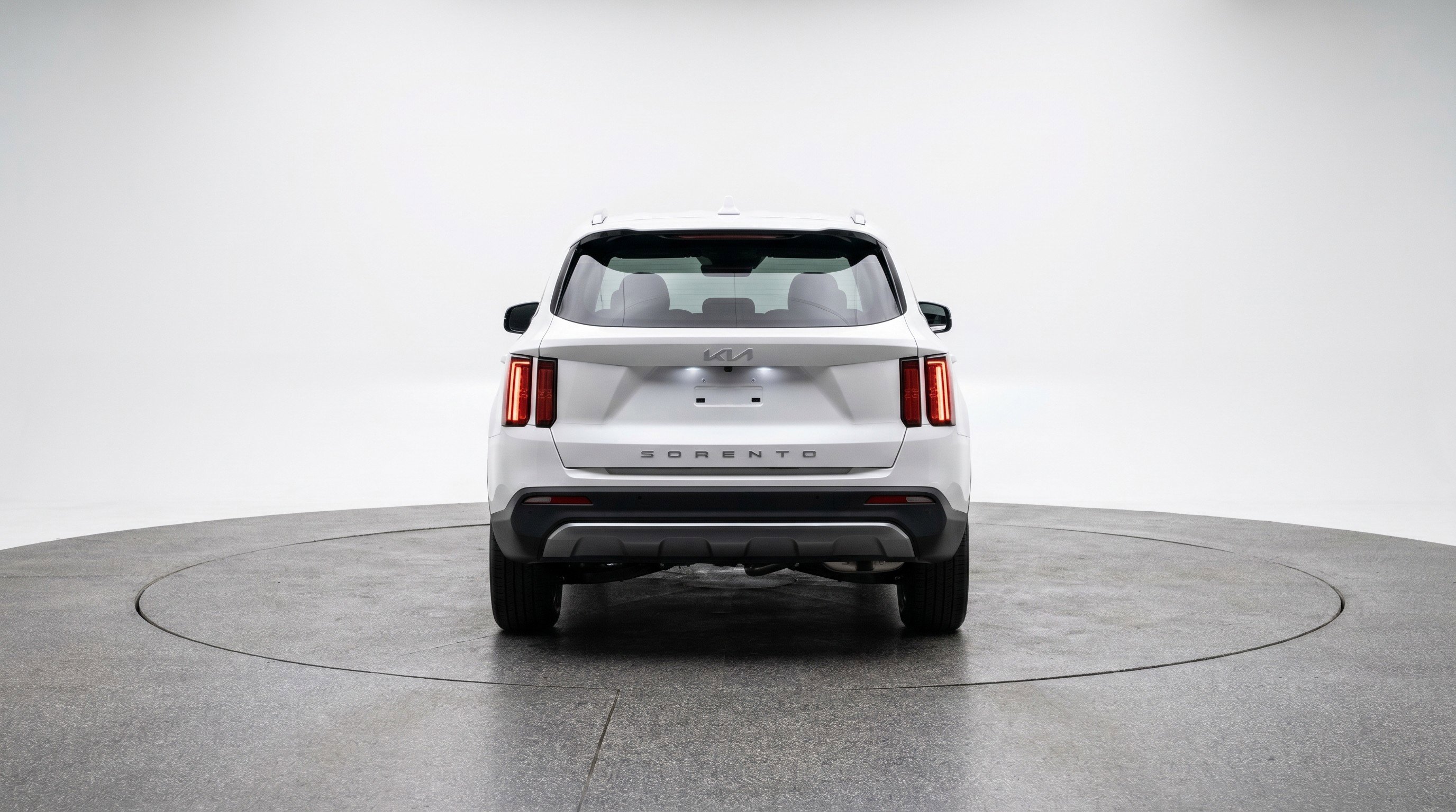 Used 2024 Kia Sorento S image 7