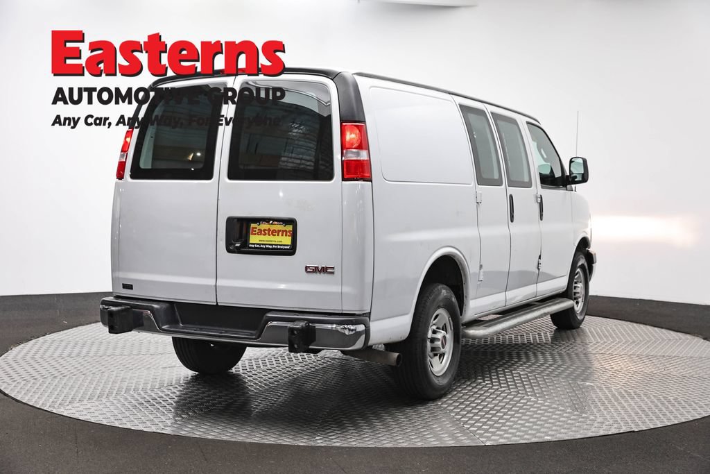 Used 2024 GMC Savana 2500 w/ Driver Convenience Package RWD image 5