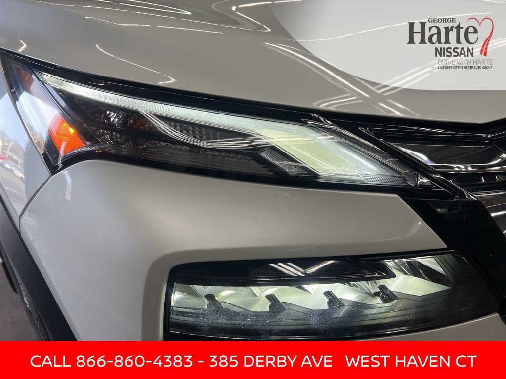 Certified 2025 Nissan Rogue S image 14