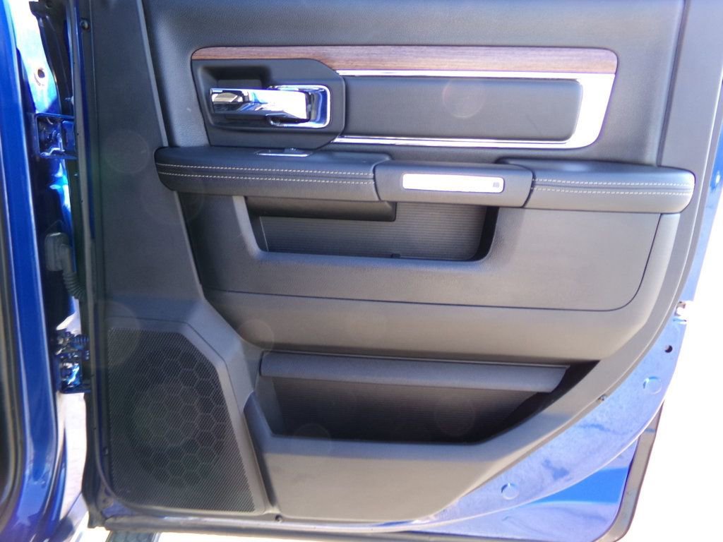 Used 2016 RAM 2500 Laramie w/ Protection Group image 9
