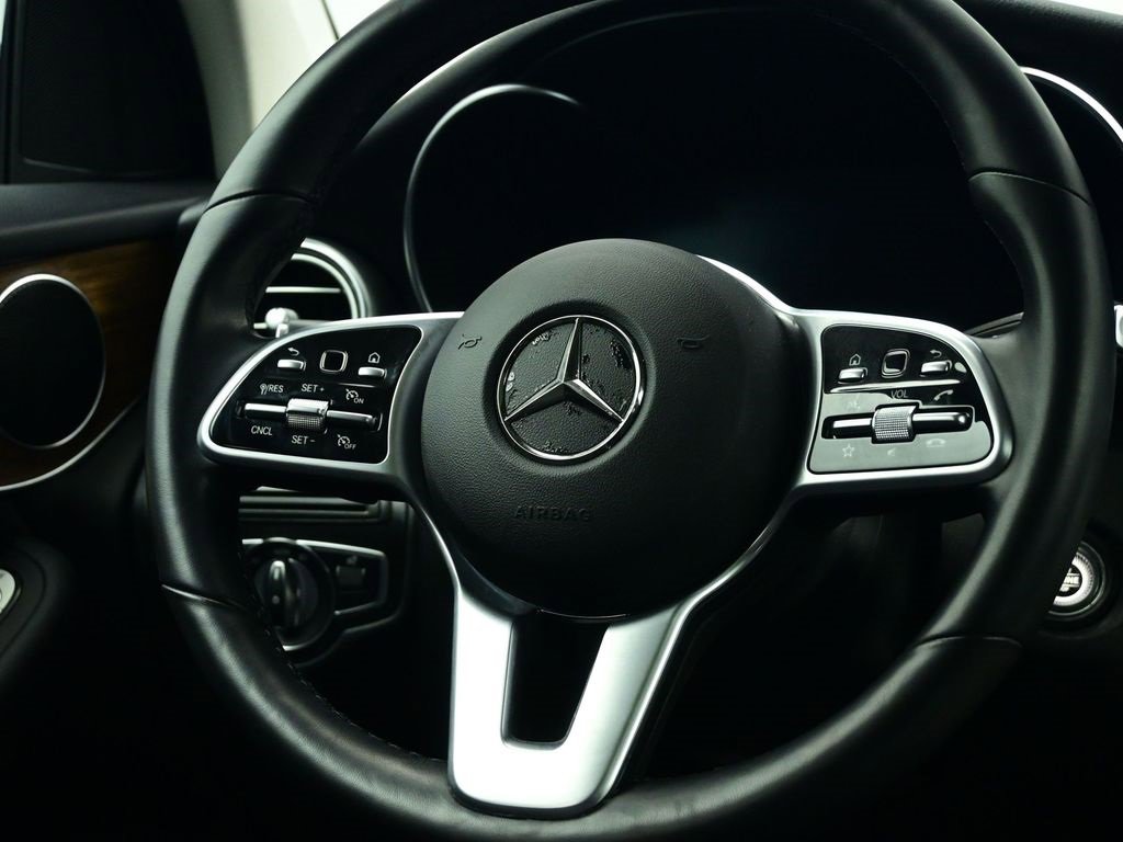 Used 2022 Mercedes-Benz GLC 300 4MATIC image 8