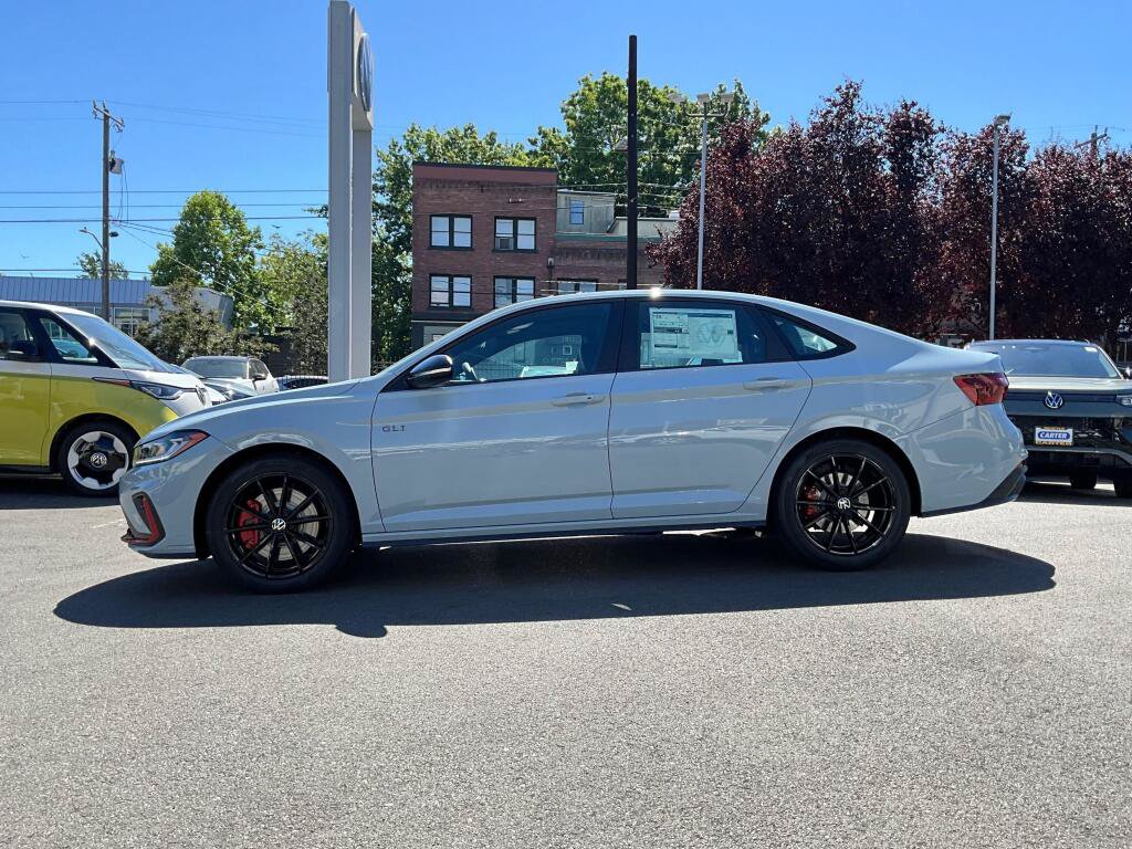 New 2026 Volkswagen Jetta GLI Autobahn FWD image 5
