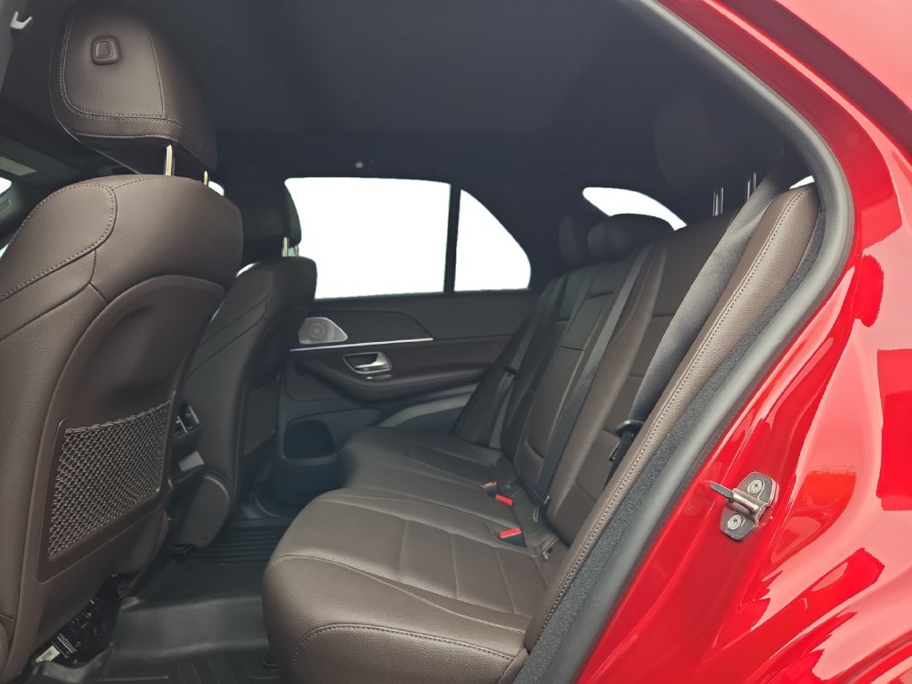 Used 2021 Mercedes-Benz GLE 350 4MATIC image 26