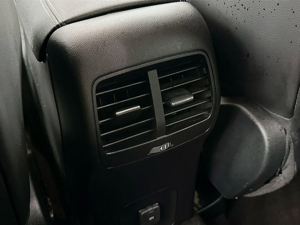 Used 2020 Ford Escape SEL image 33